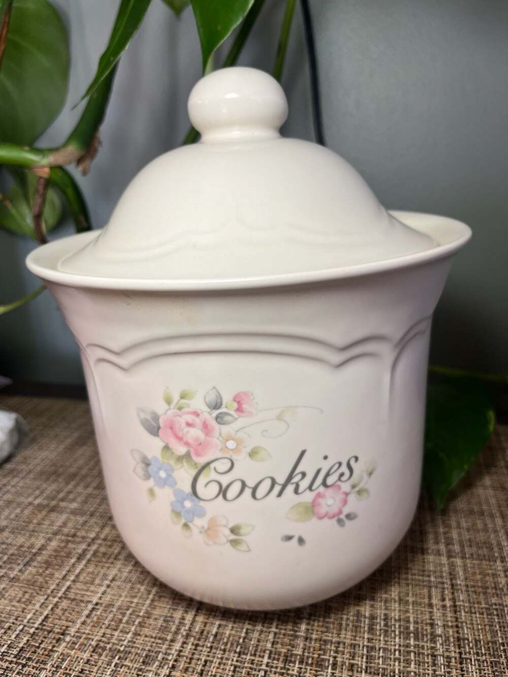 Vintage Pfaltzgraff “Tea Rose” Cookie Jar Canister
